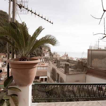 Casa Nel Borgo Dei Gatti Cetara Exterior foto