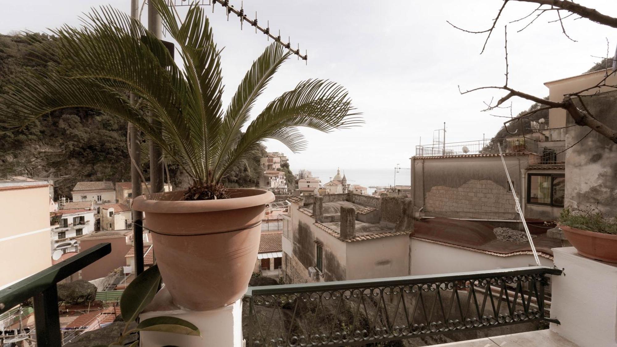 Casa Nel Borgo Dei Gatti Cetara Exterior foto